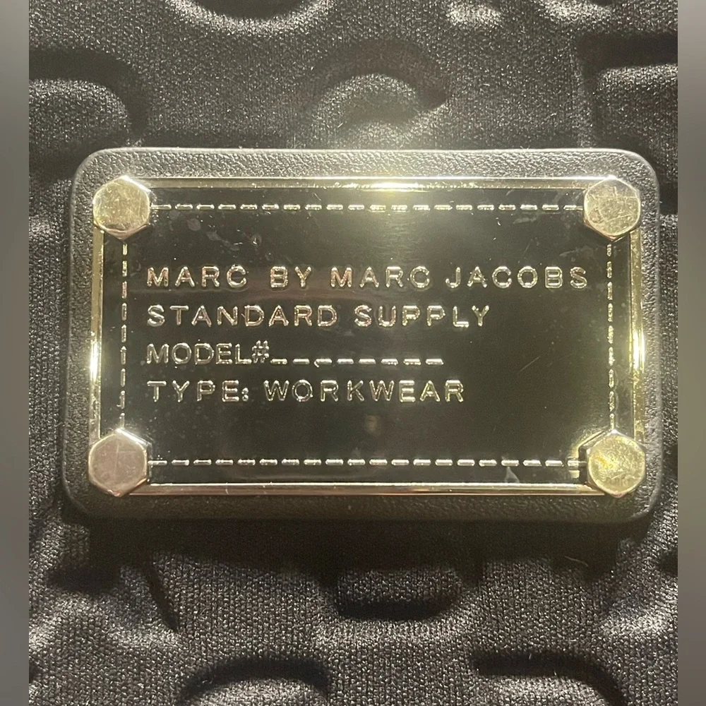 MARC JACOBS - Marc by Marc Jacobs tablet or iPad case.🖤🖤🖤